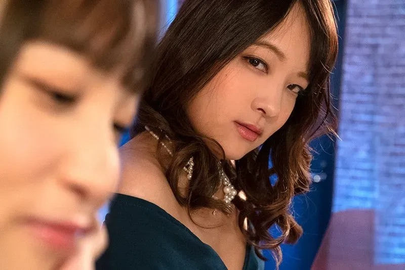Challenge to seduce a guy right next to his girlfriend