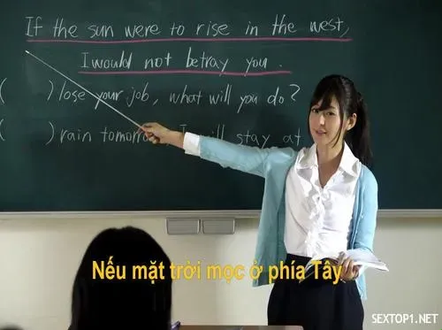 Chị dâu nứng nữa đêm gạ tình cậu em chồng khi về quê chơi