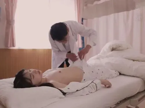 Nghi con bị cúm, mẹ dẫn đến viện khám thì bị bác sĩ cho uống thuốc mê